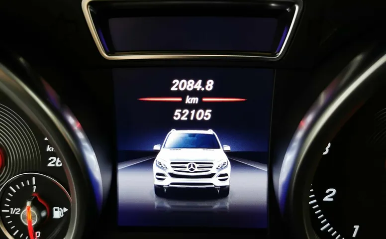Mercedes-Benz GLE 300 4MATIC 7G-TRONIC Plus (249 л.с.) Особая серия Синий