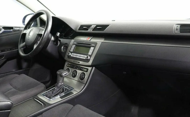Volkswagen Passat 2.0 Автомат