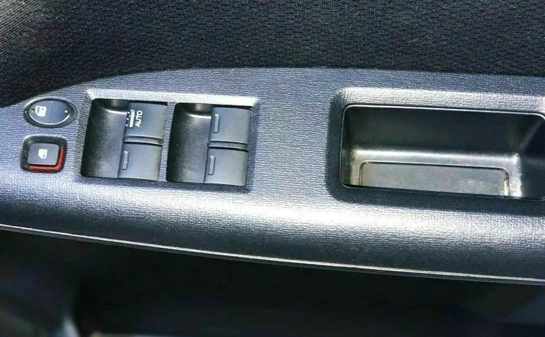 Honda freed spike i