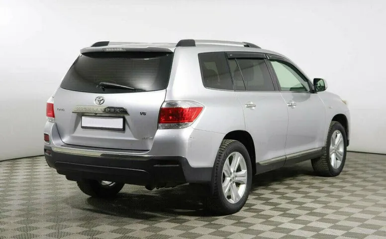 Toyota Highlander 3.5 Автомат