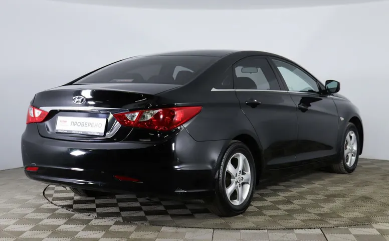 Hyundai Sonata 2.0 АКПП