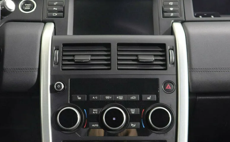 Land Rover Discovery Sport 2.2 Автомат