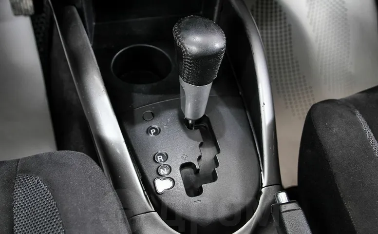 Mitsubishi Outlander, 2 поколение