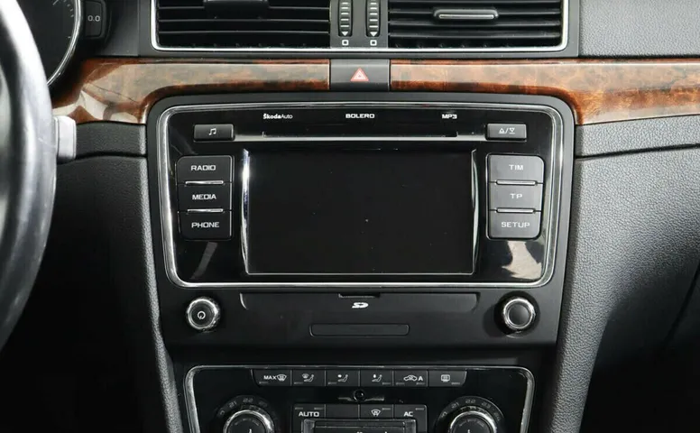 Skoda Superb II