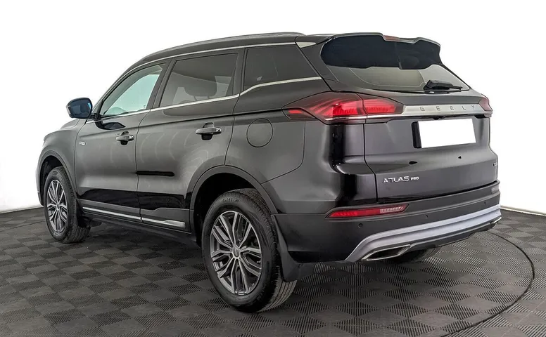 Geely Atlas Pro