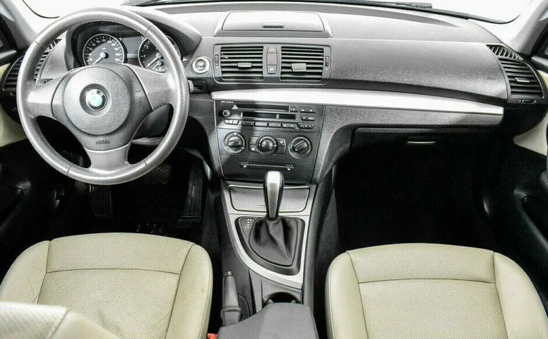 BMW 1 серия 2.0 Автомат
