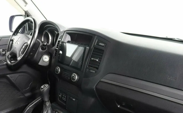 Mitsubishi Pajero 3.2 Механика