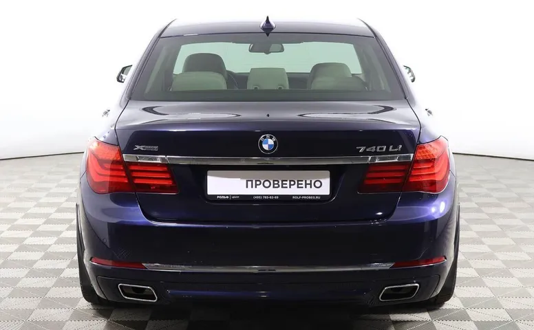 BMW 7 серия