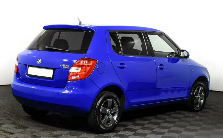 Skoda Fabia II