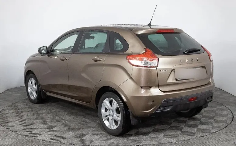 LADA XRAY