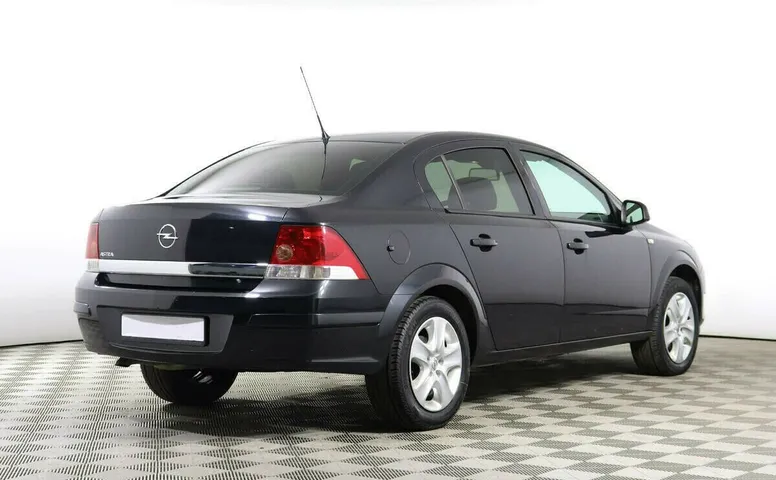 Opel Astra H Рестайлинг