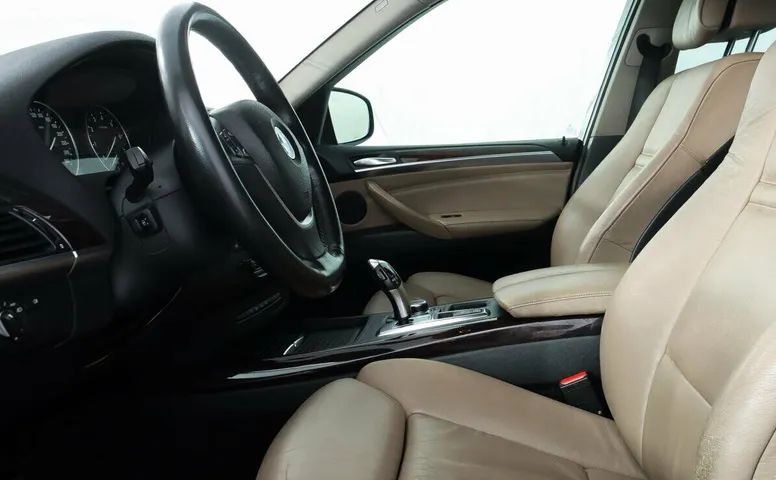 BMW X5 30i II (E70)