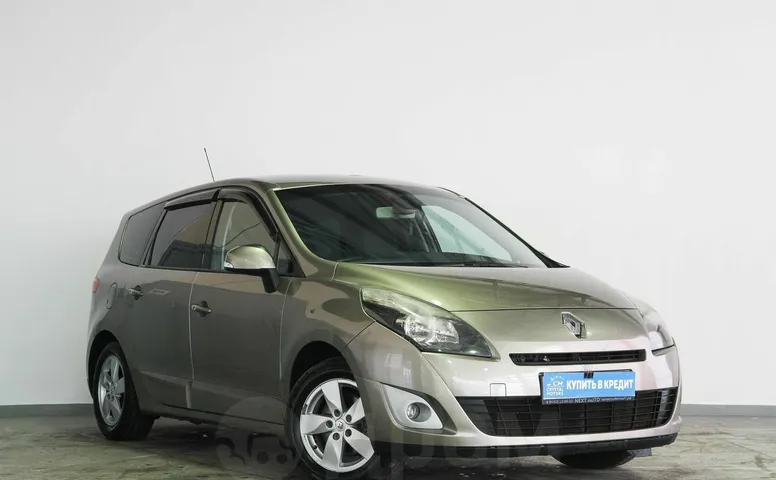 Renault Grand Scenic, 2 поколение