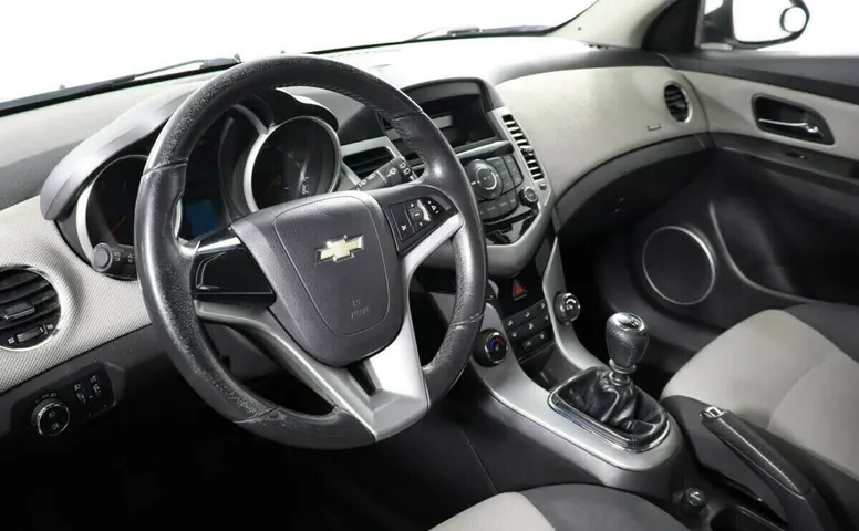 Chevrolet Cruze I