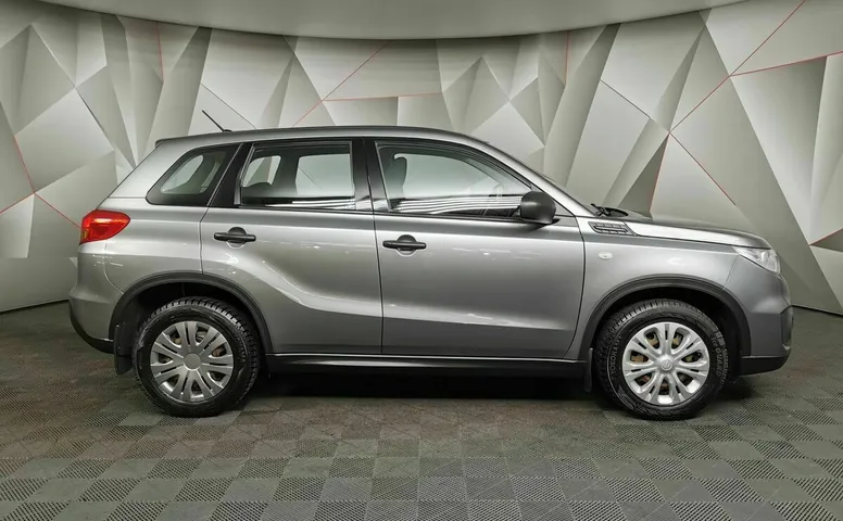 Suzuki Vitara 1.6 AT (117 л.с.) Серый