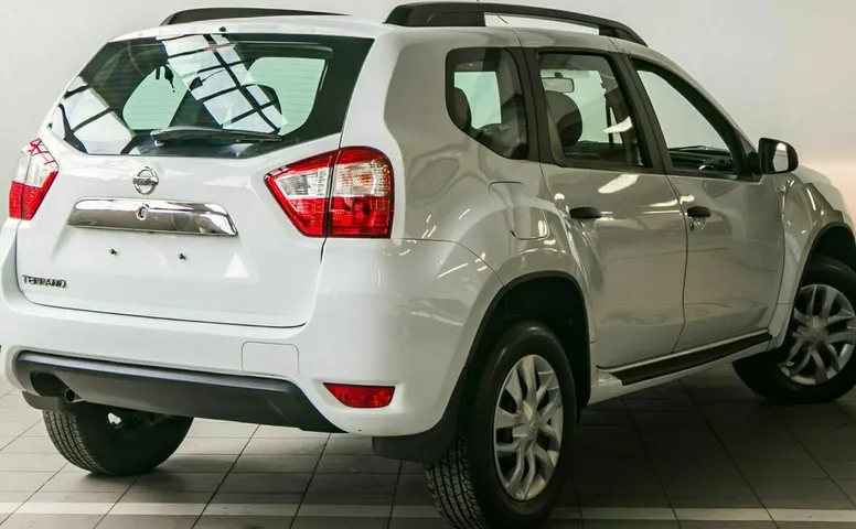 Nissan terrano