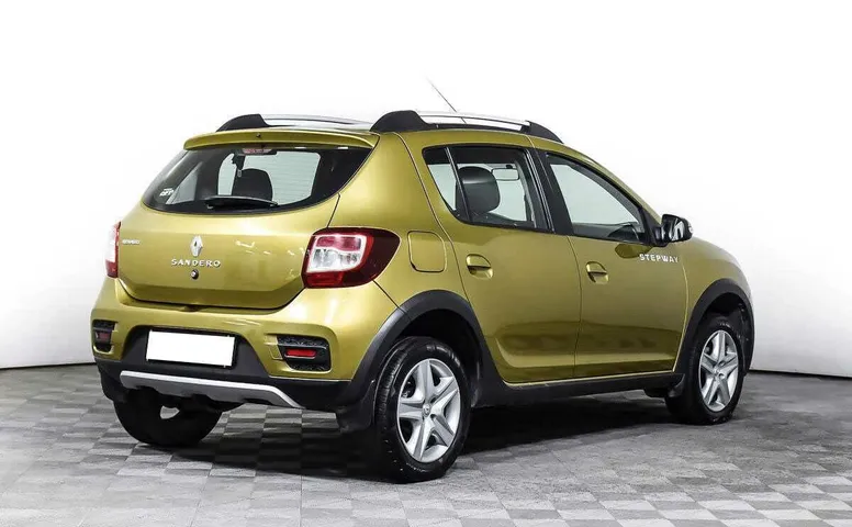 Renault sandero stepway cvt 2018 с пробегом 38 400 км