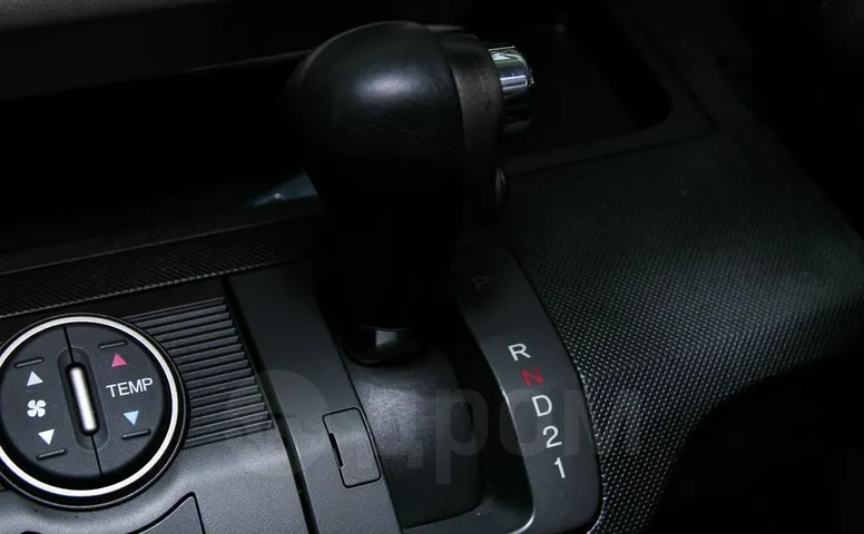 Honda Freed Spike, 1 поколение