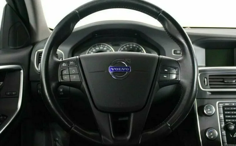 Volvo S60 1.6 Робот