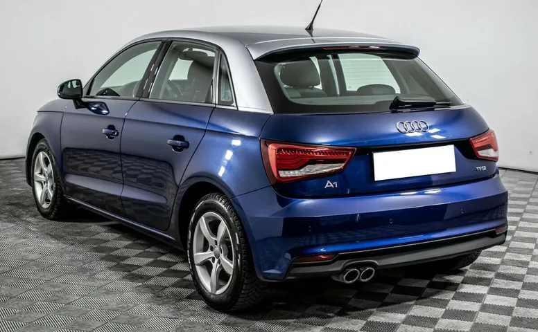Audi A1