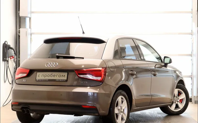 Audi A1 I (8X) Рестайлинг