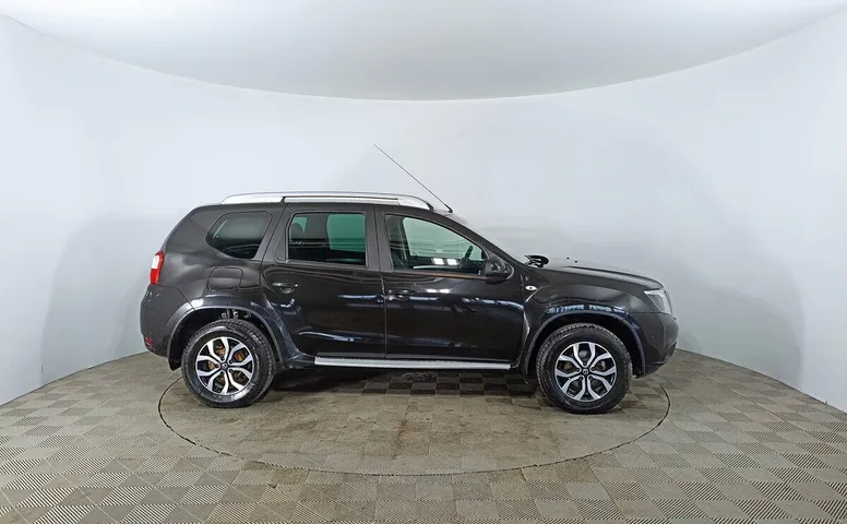 Nissan Terrano III (D10)