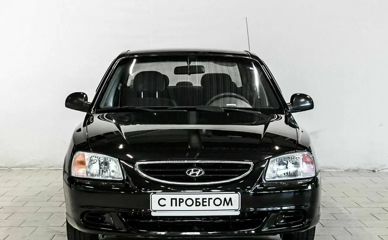 Hyundai accent