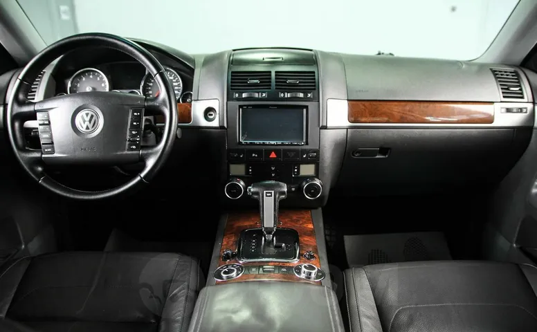 Volkswagen Touareg, 1 поколение, рестайлинг