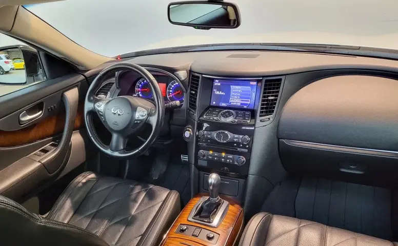 Infiniti FX