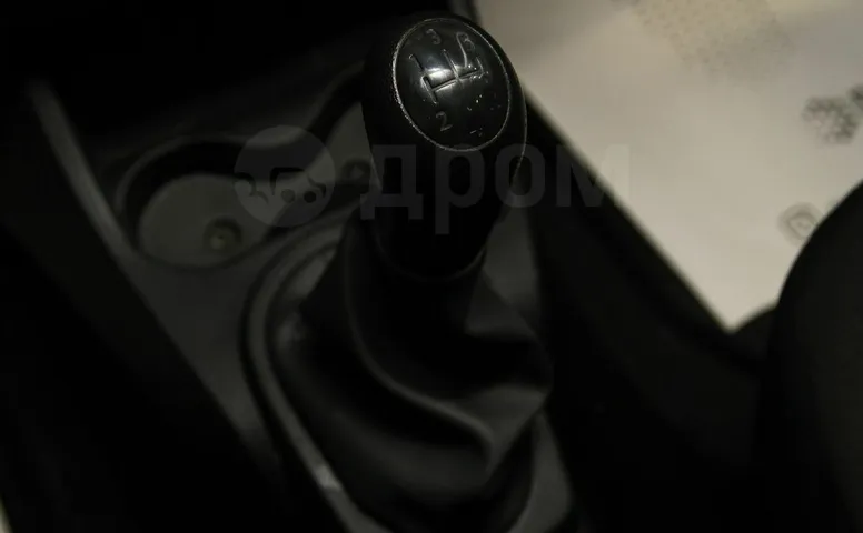 Nissan Almera, 3 поколение