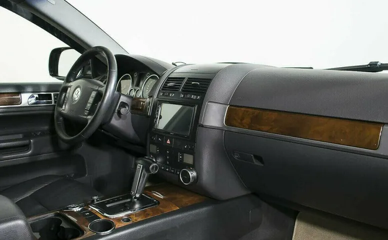 Volkswagen Touareg 2.5 Автомат
