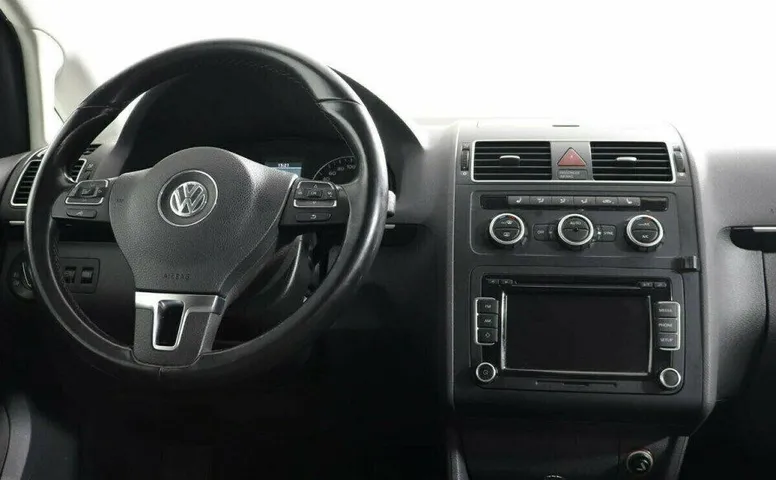 Volkswagen Touran 1.4 Робот