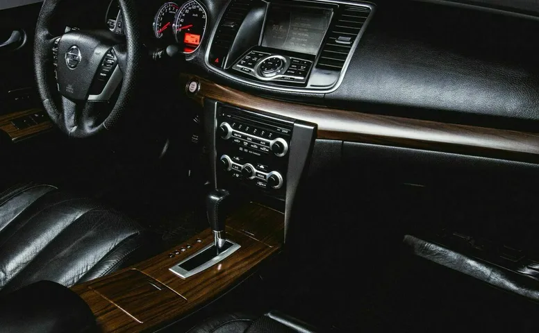 Nissan teana