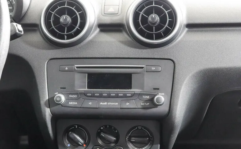 Audi A1 I (8X) Рестайлинг