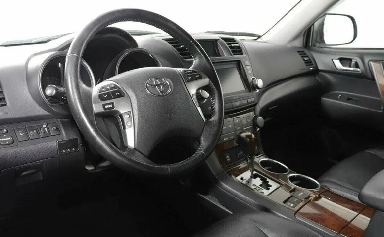 Toyota Highlander 3.5 Автомат