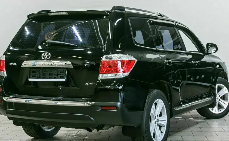Toyota highlander