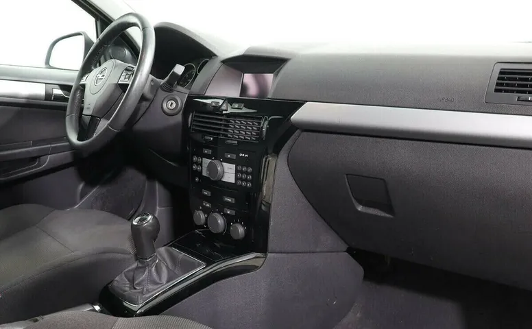 Opel Astra H Рестайлинг