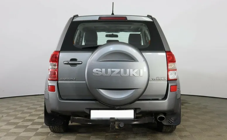 Suzuki Grand Vitara III