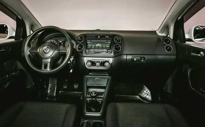 Volkswagen golf plus