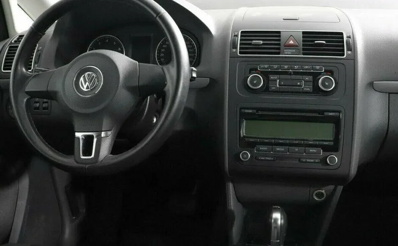 Volkswagen Touran 1.4 Робот