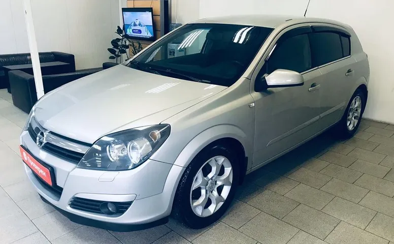 Opel Astra H
