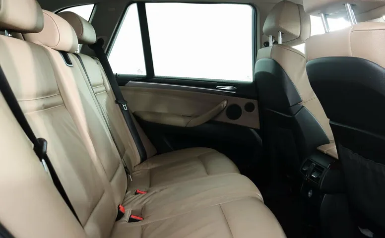 BMW X5 30i II (E70)