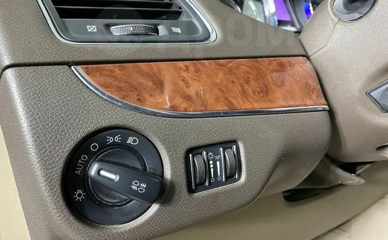 Chrysler Grand Voyager, 5 поколение