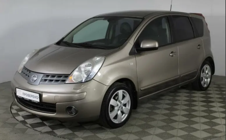Nissan Note I