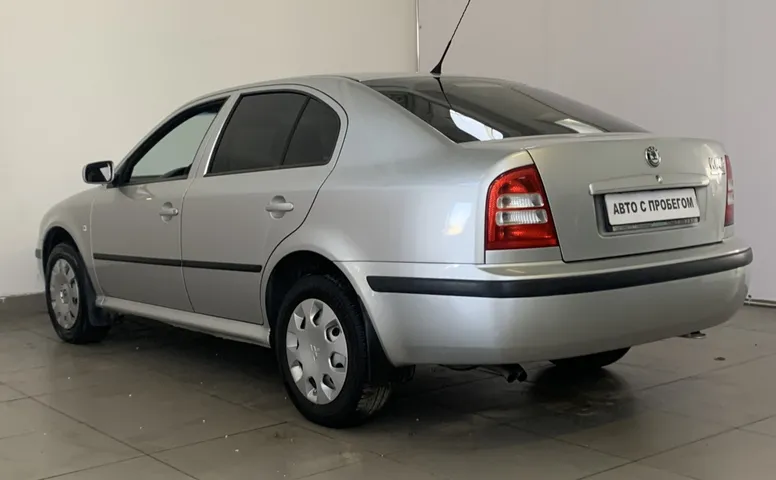 Skoda OCTAVIA 1.4 MT (75 л.с.)