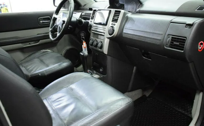 Nissan X-Trail I