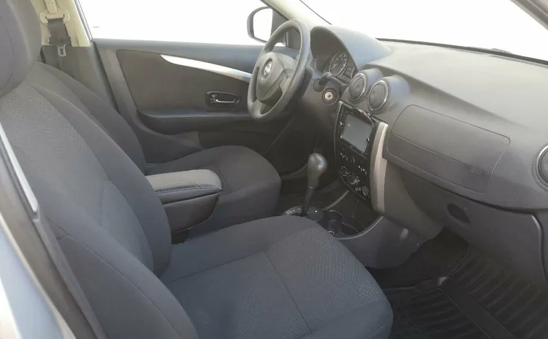Nissan Almera III (G15)