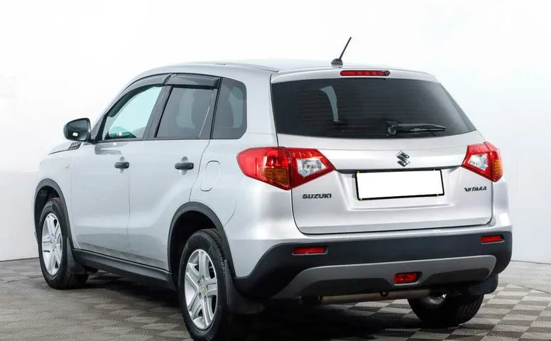 Suzuki vitara мкпп 2018 с пробегом 73 469 км