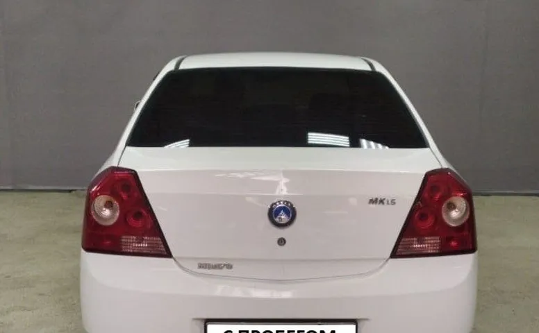 Geely MK 1.5 MT (94 л.с.)