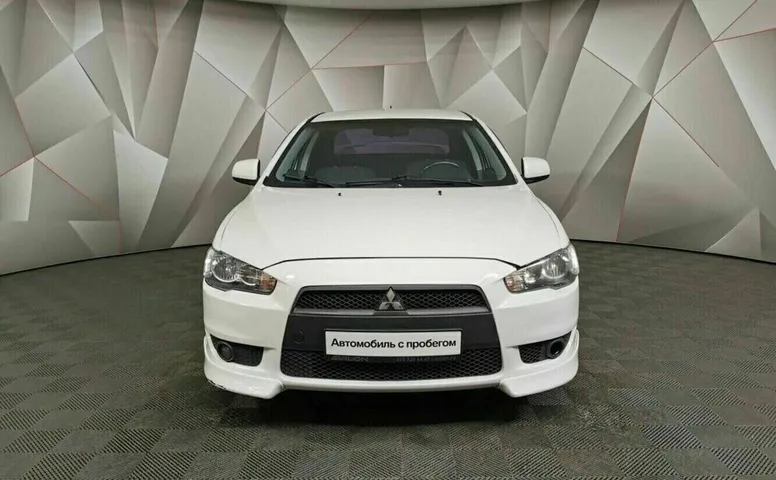 Mitsubishi lancer